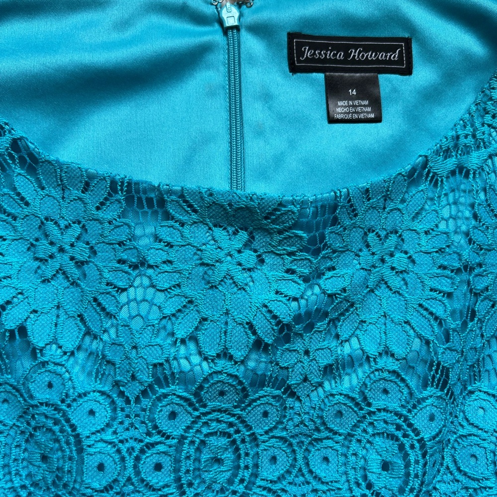 Jessica Howard - Size 14 - Turquoise Lace Bell-Sleeve Knee-length Dress